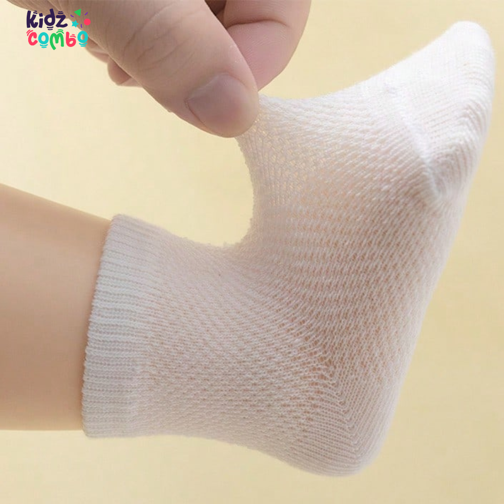 1 Pair White Baby/Toddler Socks